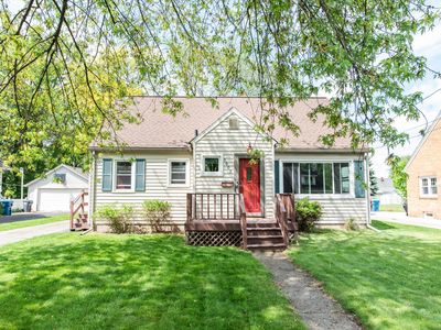 1903 Miles Ave, Kalamazoo, MI, 49001