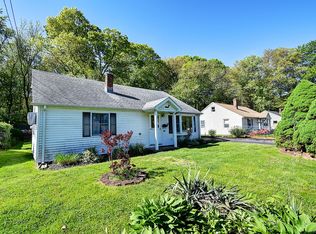 250 Woodycrest Dr, East Hartford, CT 06118