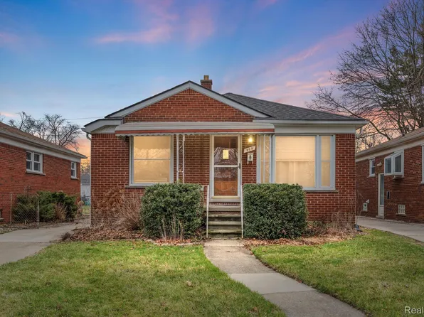 869 Liberty Ave, Lincoln Park, MI 48146