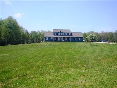 2nd image of 50430 Magician Lake Rd