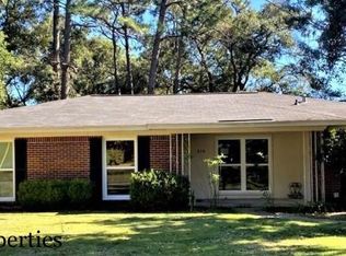 214 Glen Oaks Rd, Mobile, AL 36608