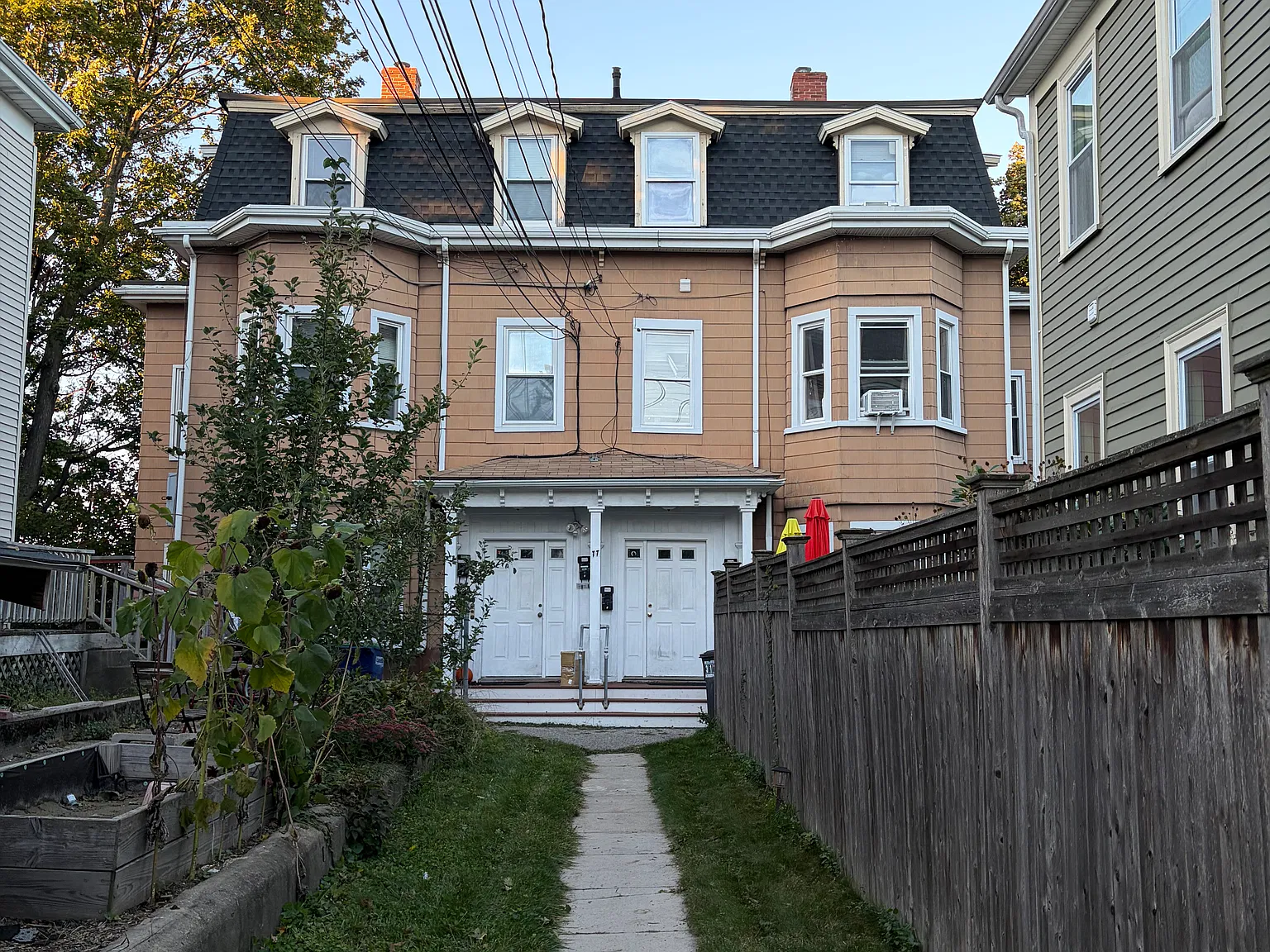 1 bed, 650 sqft, $2,325 — Photo 1
