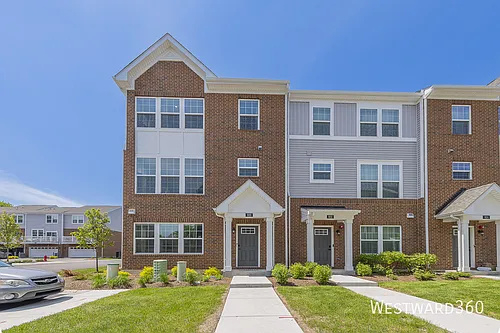 920 Jenkins Ct #4E Photo 1