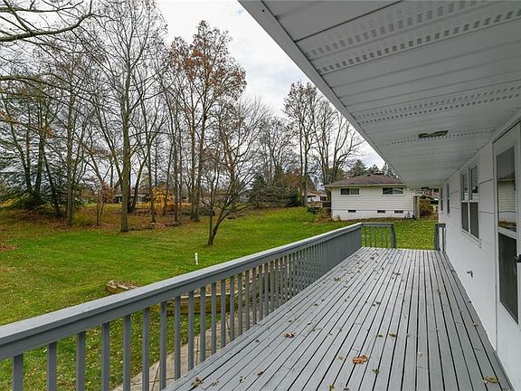 5th image of 5799 Brookwood Dr