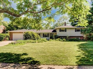 2397 Lytham Rd, Columbus, OH 43220