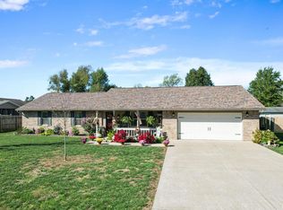 3029 Teakwood Ln, Herrin, IL 62948