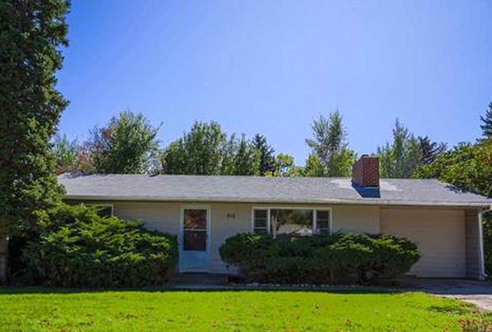 1st image of 615 Juniper Ln