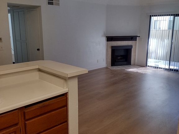 3rd image of 22701 Lakeway Dr Unit 487