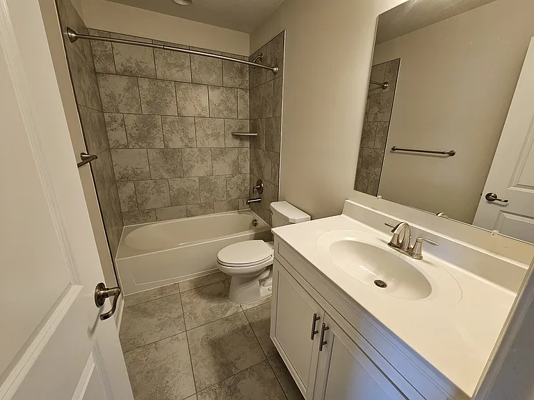 625 Heathland Trl — Photo 20