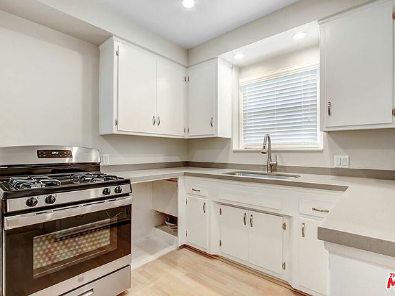 5th image of 5902 La Tijera Blvd #5900