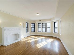 8754 S Harper Ave APT 2, Chicago, IL 60619