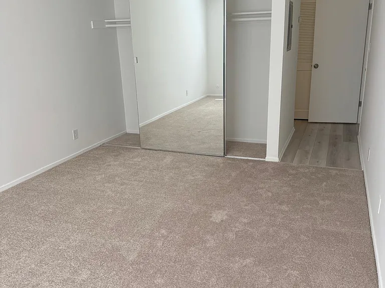 8725 Clifton Way — Photo 15