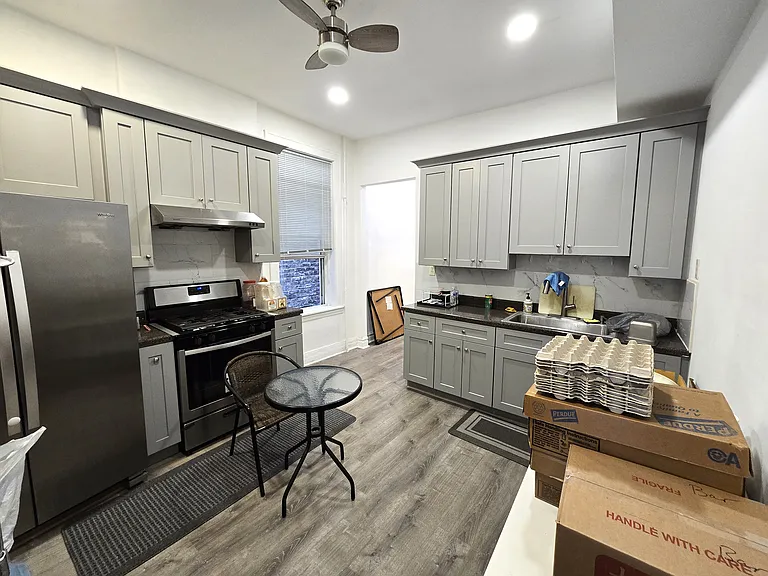 3027 S Princeton Ave #2 — Photo 3