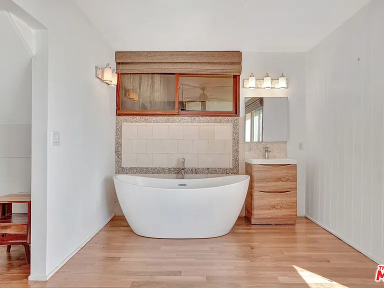 26636 Latigo Shore Dr — Photo 30
