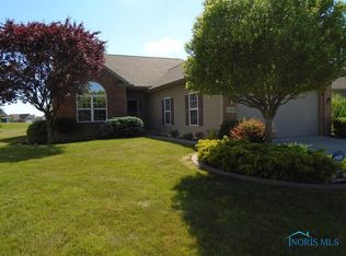 7365 Manatee Ct, Maumee, OH 43537