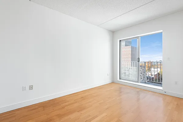 Rented by Compass | media 4