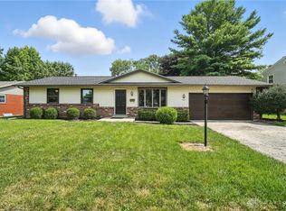 1037 Cloverdale Dr, Troy, OH