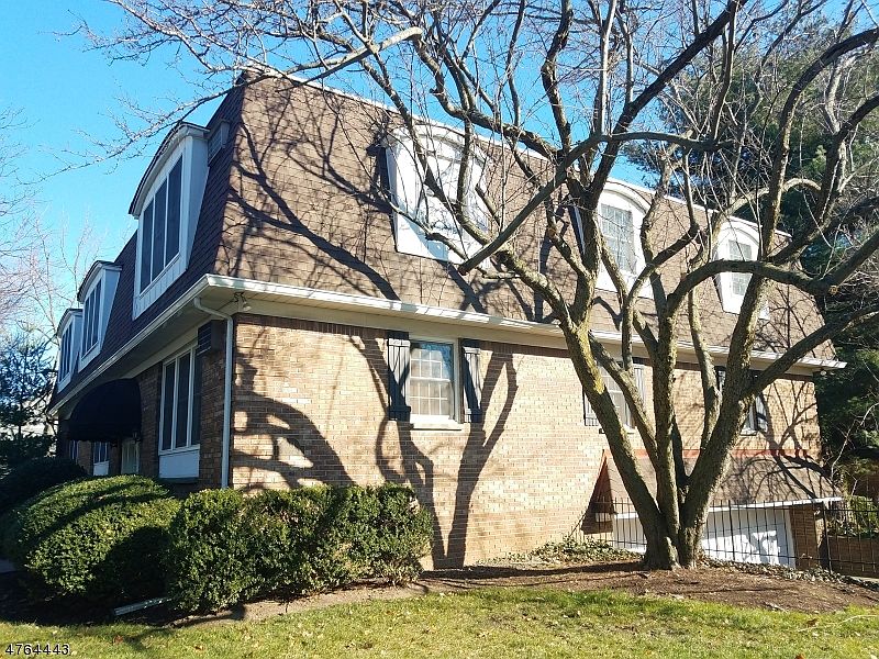 1st image of 301 Claremont Ave #C0003