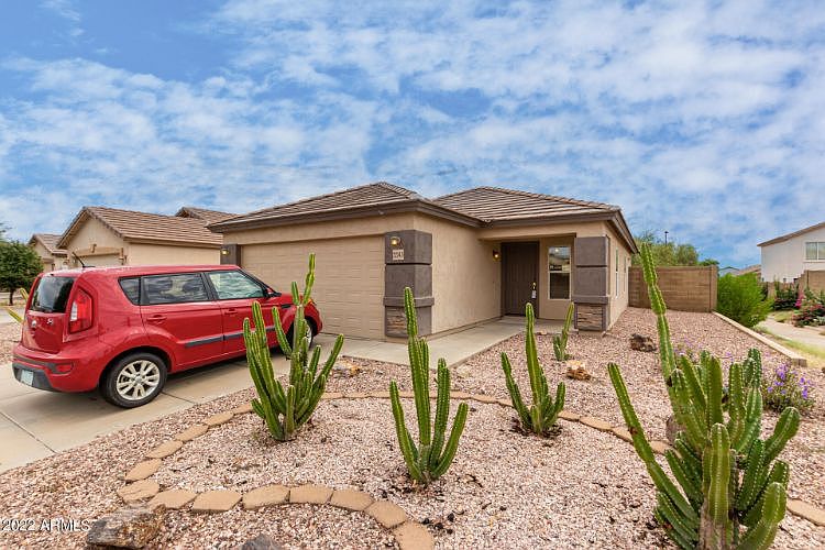 1st image of 22745 W Papago St