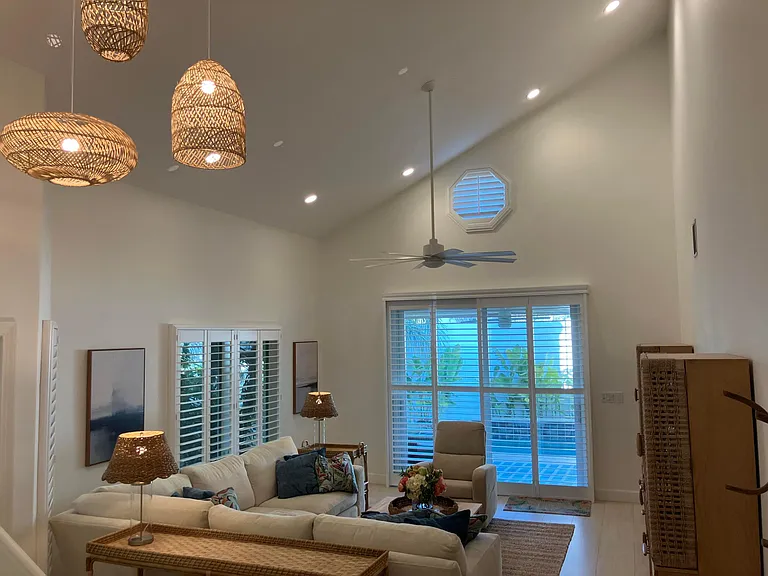 333 Pelican Way — Photo 4