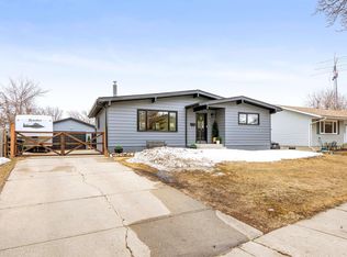 8941 97th Ave, Fort Saskatchewan, AB T8L 1E9