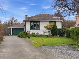 2829 Pickford Rd, Colwood, BC V9B2K3