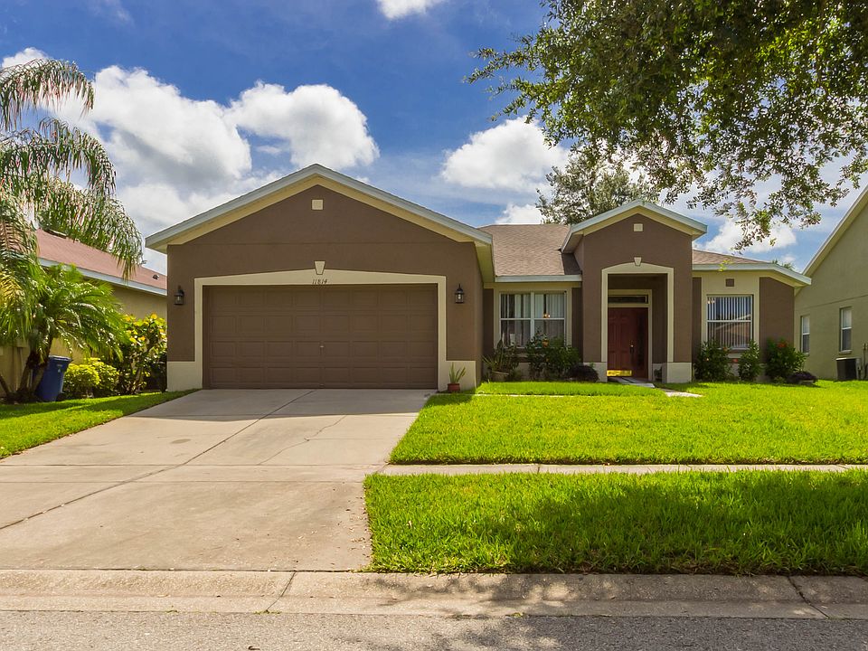 1st image of 11814 Holly Crest Ln