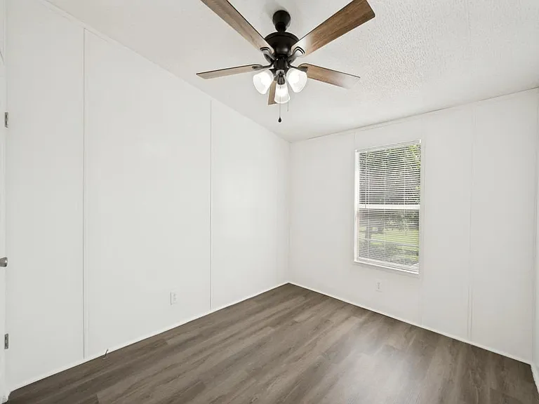 4654 Old Howard Rd — Photo 17