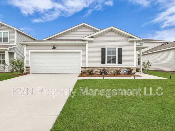 107 Firefly Cir, Bloomingdale, GA 31302