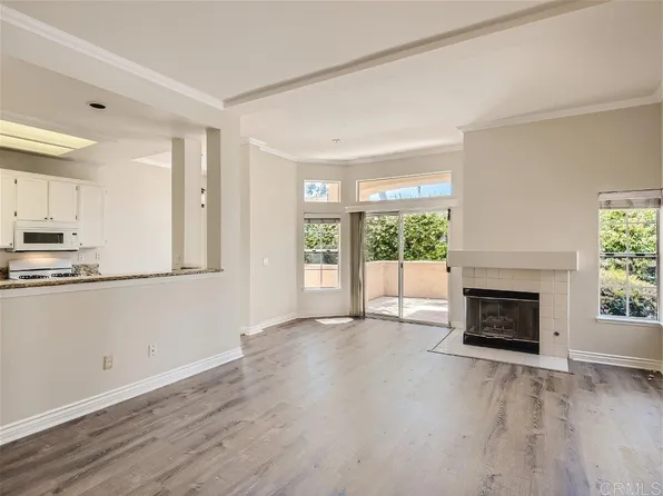 11346 Camino Playa Cancun Unit 2, San Diego, CA 92124