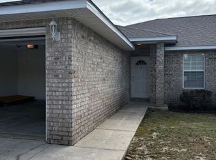 1831 Sundown Dr, Navarre, FL 32566