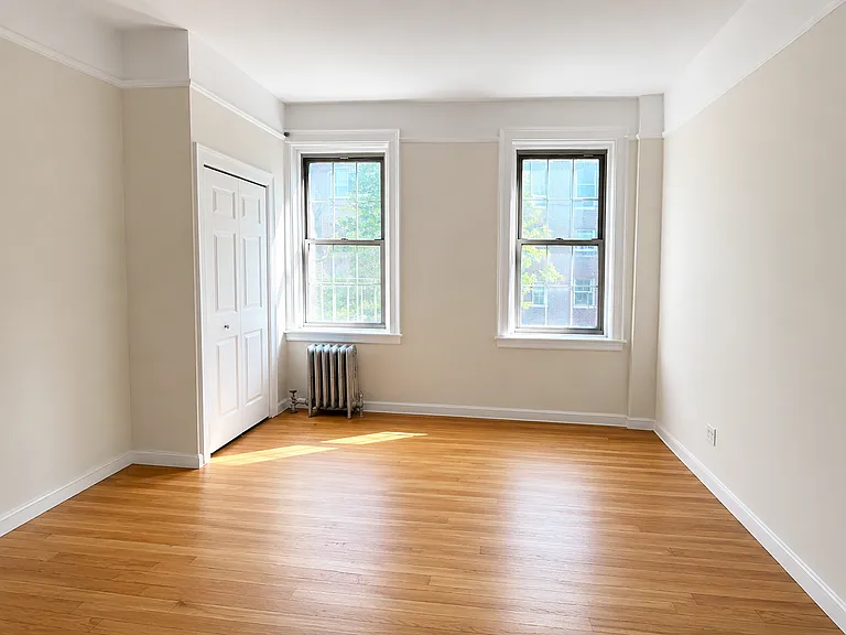117 W 13th St #53 — Photo 2