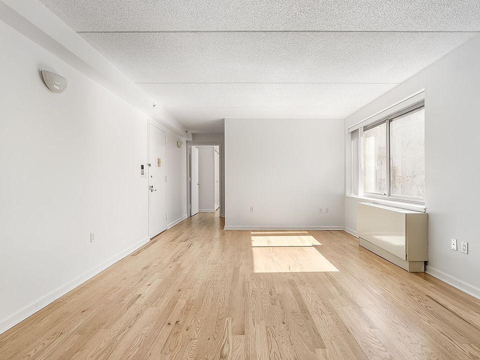 1st image of 68 Bradhurst Ave APT 3V