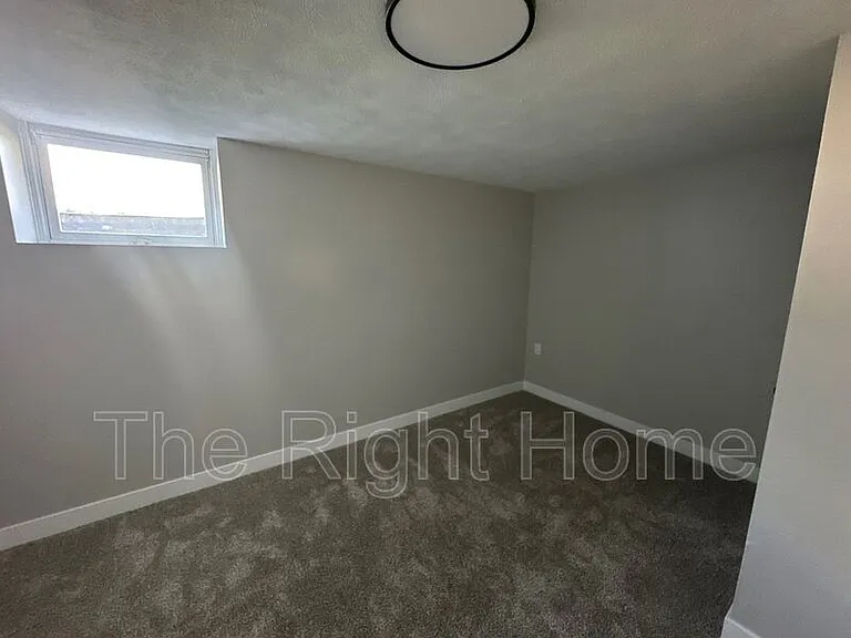 4525 N 70th St — Photo 17