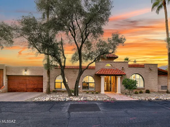 6513 N Green Briar Dr, Tucson, AZ 85718