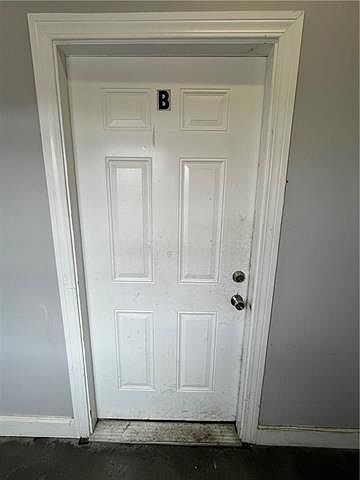 1st image of 1637 Franklin Ave #B