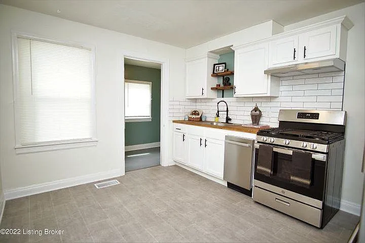 1018 Camden Ave — Photo 3