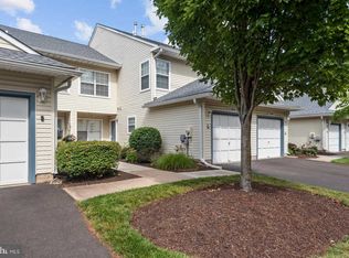2504 Lynbrooke Dr #91, Morrisville, PA 19067