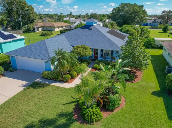 2125 SE Stargrass Street, Port St Lucie, FL 34984