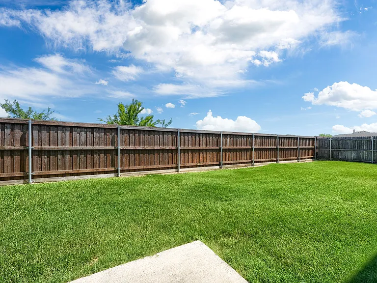 625 Yarrow St — Photo 18
