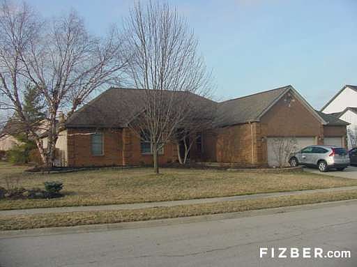 1st image of 2645 Woods Cres