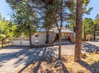 102 Hidalgo St, Ruidoso, NM 88345