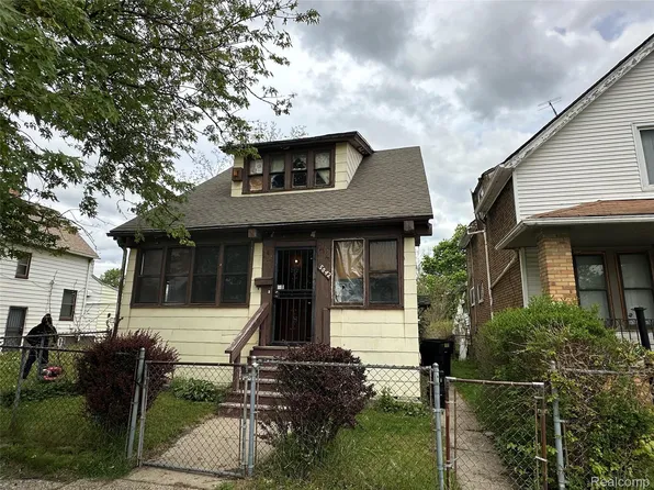 5042 Pennsylvania St, Detroit, MI 48213