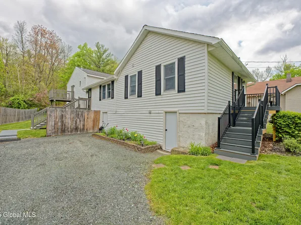 197 Morey Park Road, Nassau, NY 12123