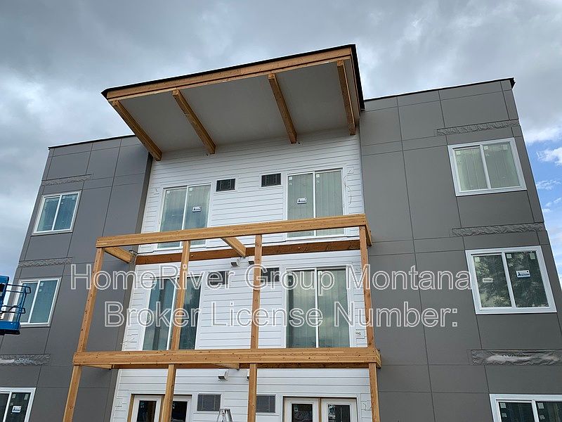 1st image of 1524 S 11th St W #201
