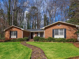 5498 Smoke Rise Dr, Stone Mountain, GA 30087