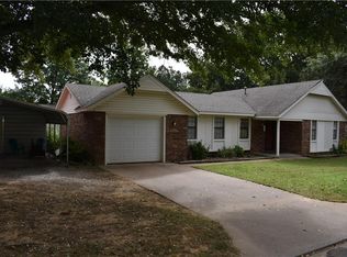 311 Quail Ridge Rd, Sallisaw, OK 74955