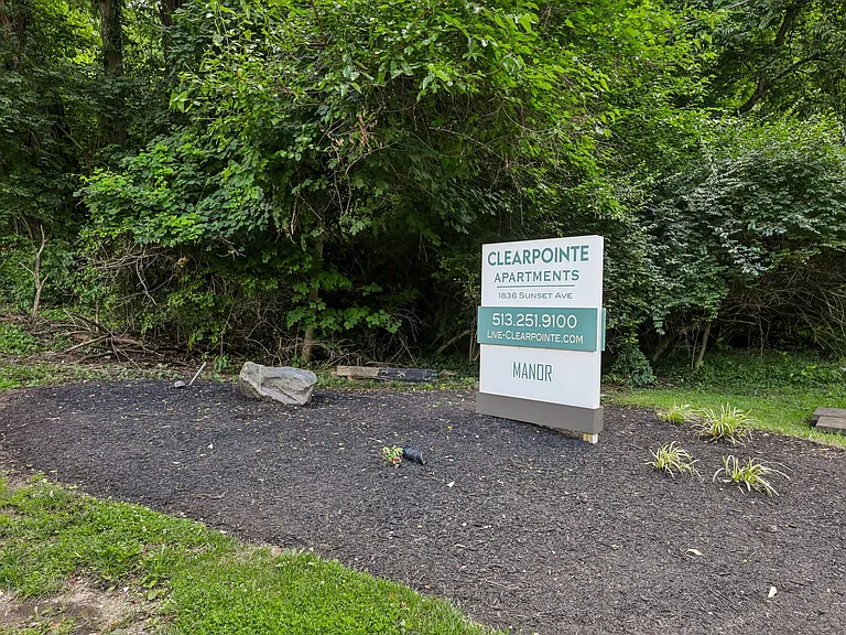 Clearpointe Woods — Photo 12