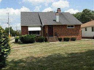 4845 Green Rd, Warrensville Heights, OH 44128