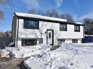 61 Thom Ave, Bourne, MA 02532